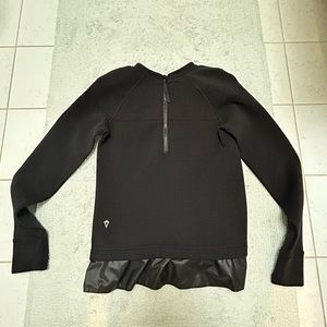 Ivivva, Long black sleeve, half zip, cute frill design on bottom, size12(girls)